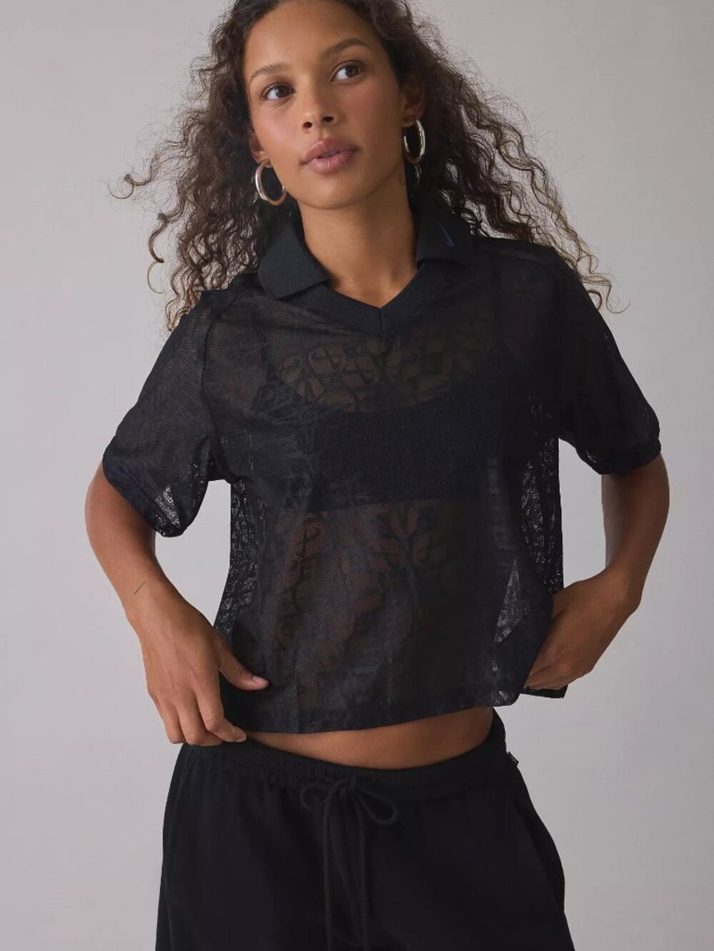 Nike Street Semi-Sheer Lace Cropped Short Sleeve Top Black Size XS NWT